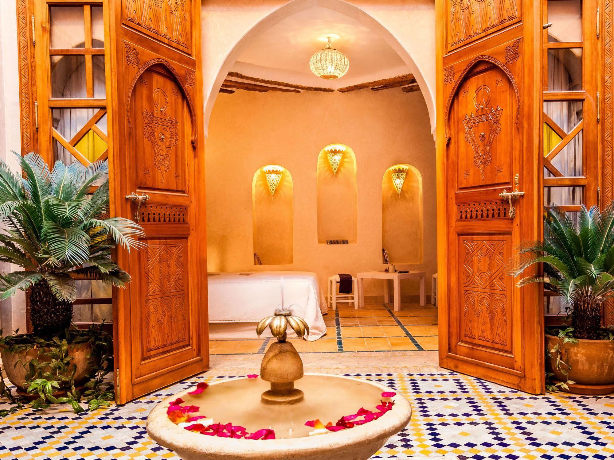 Riad Tigmi Kenza Tiznit Luaran gambar
